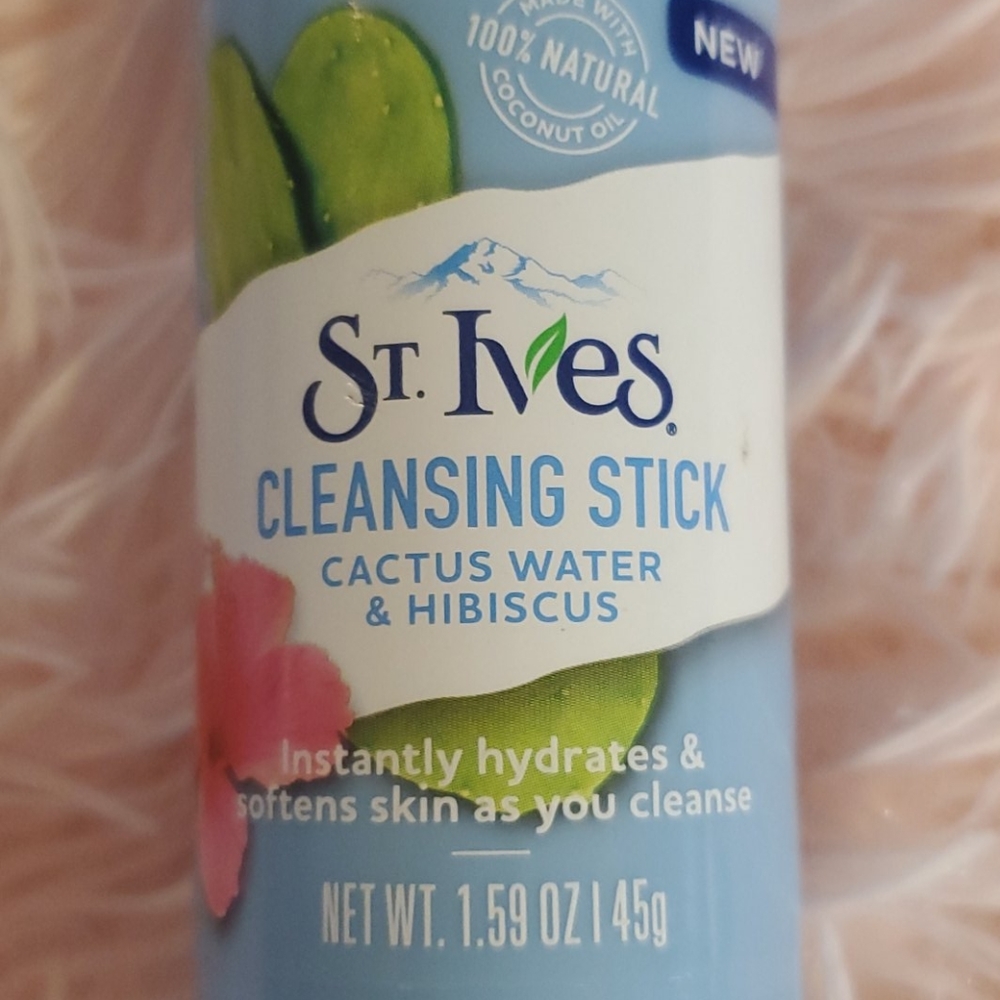 🔴 5/$20 ST IVES cleansing stick